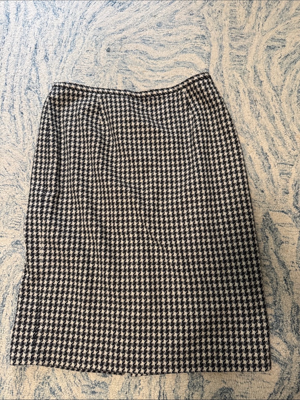 Pendleton, vintage houndstooth wool straight skirt 18